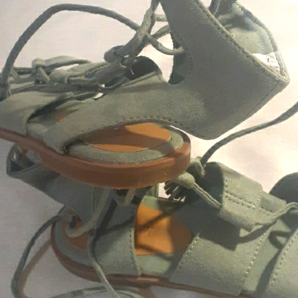 Old Navy summer sandals - green size9 - Picture 5 of 7